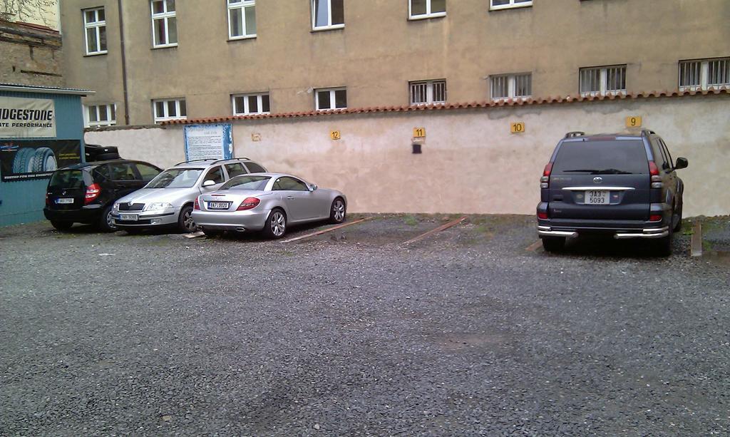 Hotel & Residence Royal Standard Prague Luaran gambar