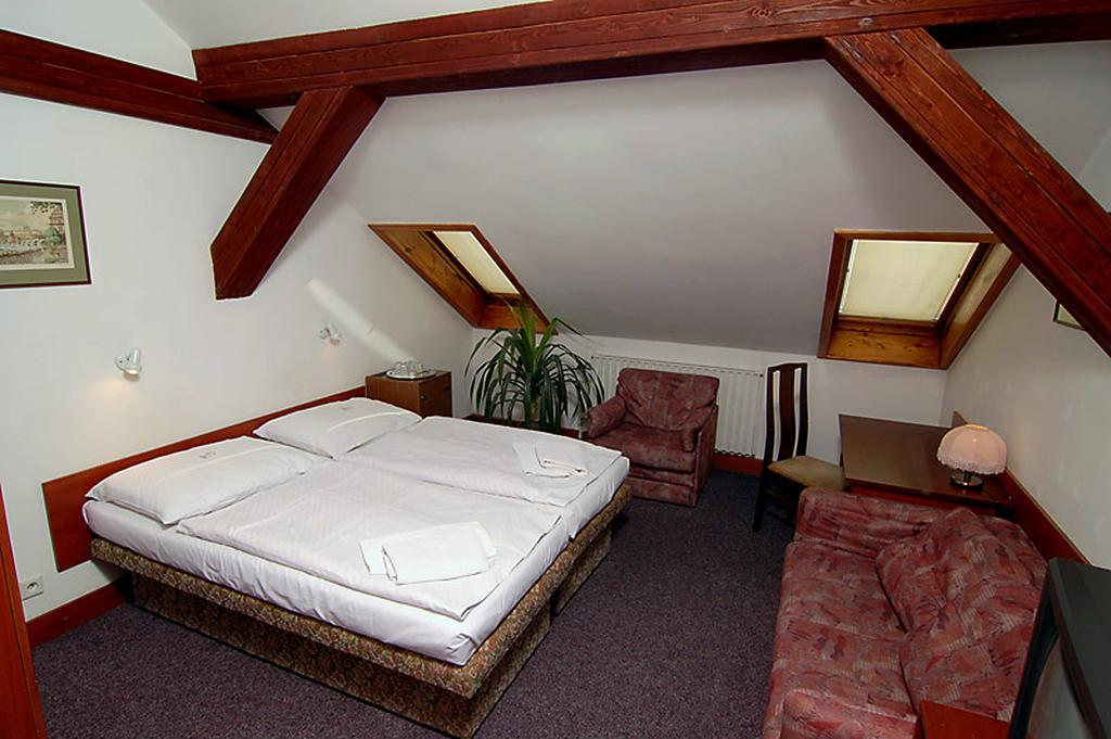 Hotel & Residence Royal Standard Prague Bilik gambar